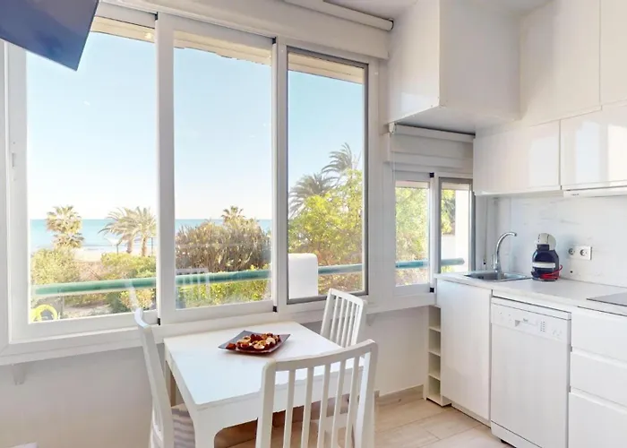 Sun-ray アパート *