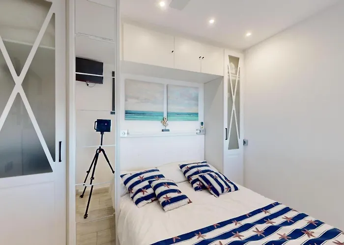 アパート Sun-ray フエンヒロラ